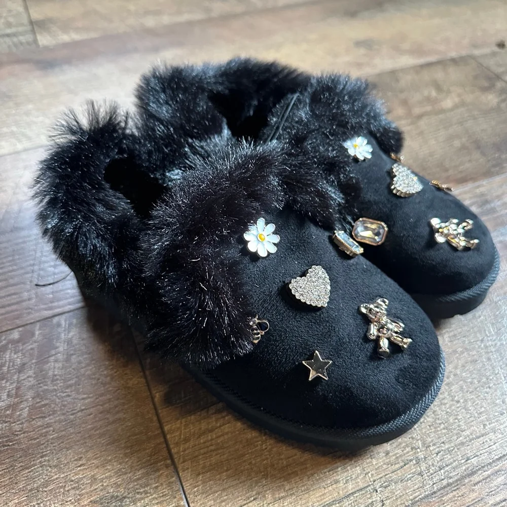 Girls Sugar Kiss Black Faux Fur Slippers with Charms 12 (Toddler Girl)